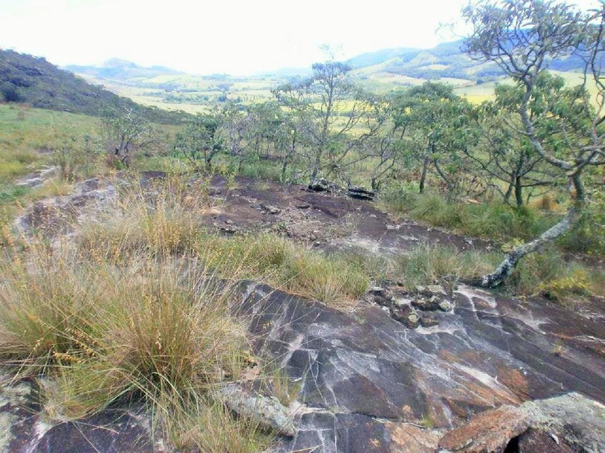Pousada Muro De Pedra São Tomé das Letras Eksteriør bilde