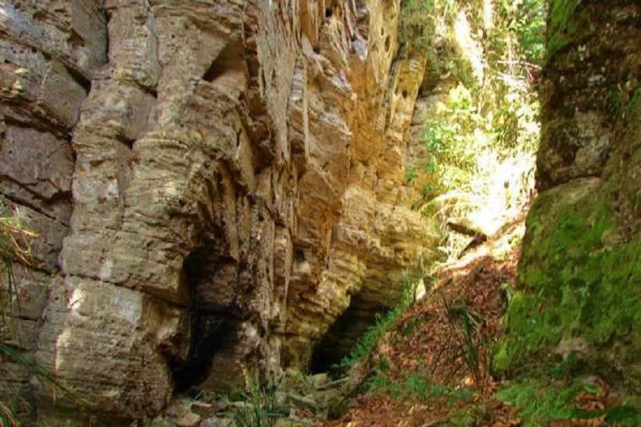 Pousada Muro De Pedra São Tomé das Letras Eksteriør bilde